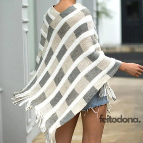 Poncho Courtney 127898002