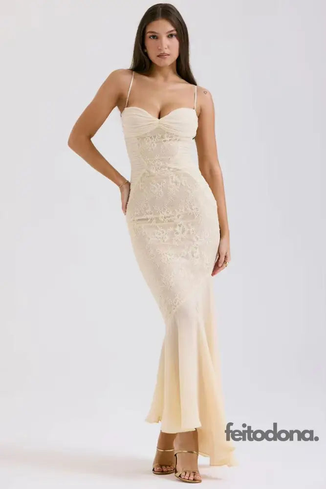 Vestido Rendado Serena